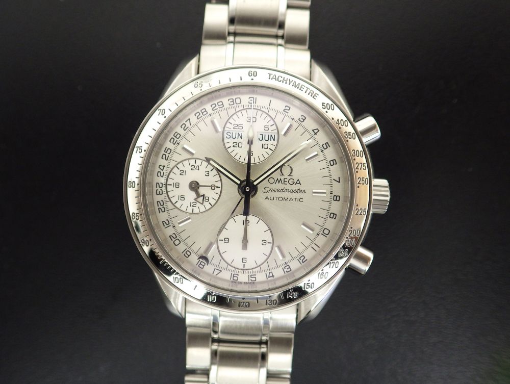 修理実例　オメガ　スピードマスタートリプルカレンダー　3523-30　CASE#14357